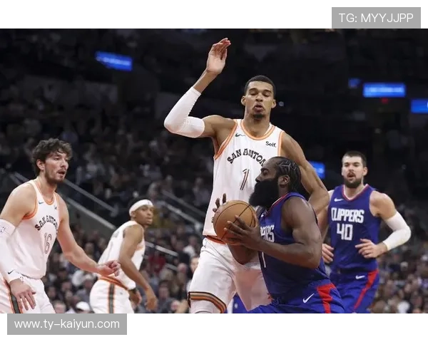 文班亚马防守高光,圣城防线显著提升