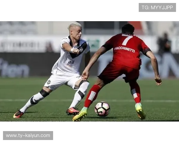 阿贾克斯快速传切:以速度与思维征服对手的足球美学